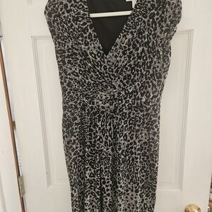 London Style Black and White Midi Dress